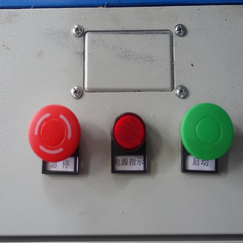 Máquina de encogimiento especial de tubo de calentamiento de canal caliente Máquina de densificación y conformación de precisión de tubo elíptico rectangular cuadrado tipo martillo